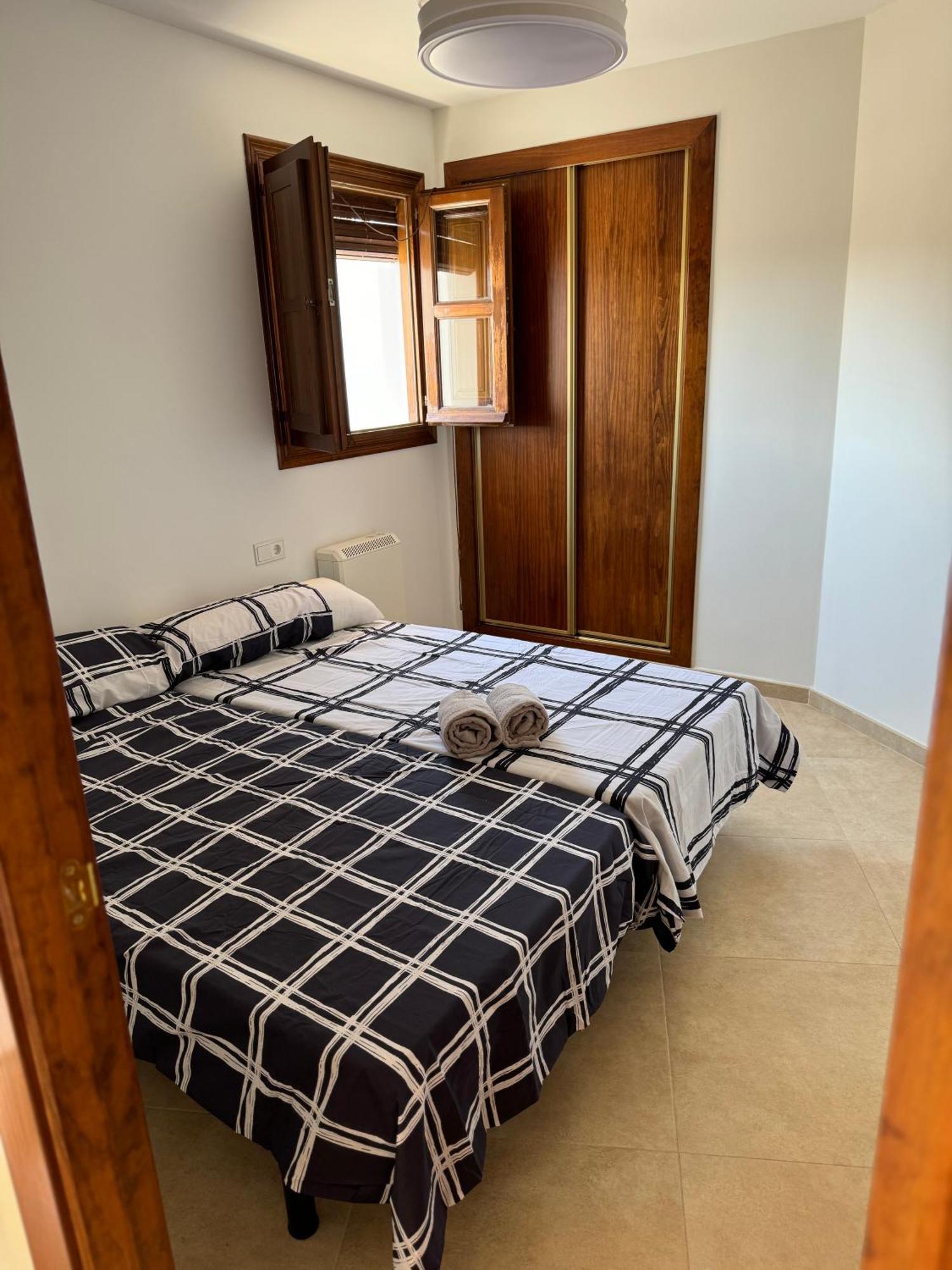 Apartamentos Penaflor Гвадикс Экстерьер фото